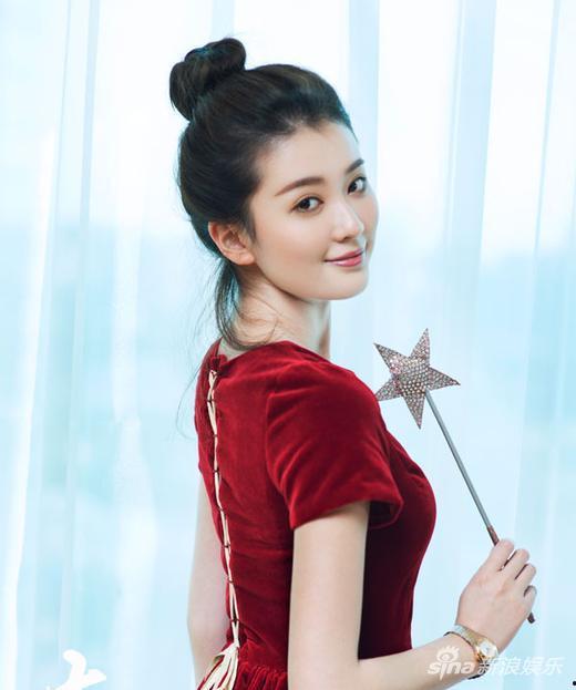 圈内八卦爆料邢菲是谁啊,揭秘娱乐圈新晋小花背后的神秘故事  第1张